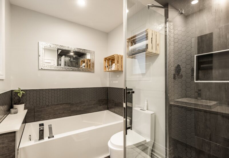 2315 Av. Madison Montréal (Côte-des-Neiges/Notre-Dame-de-Grâce) (Montréal)