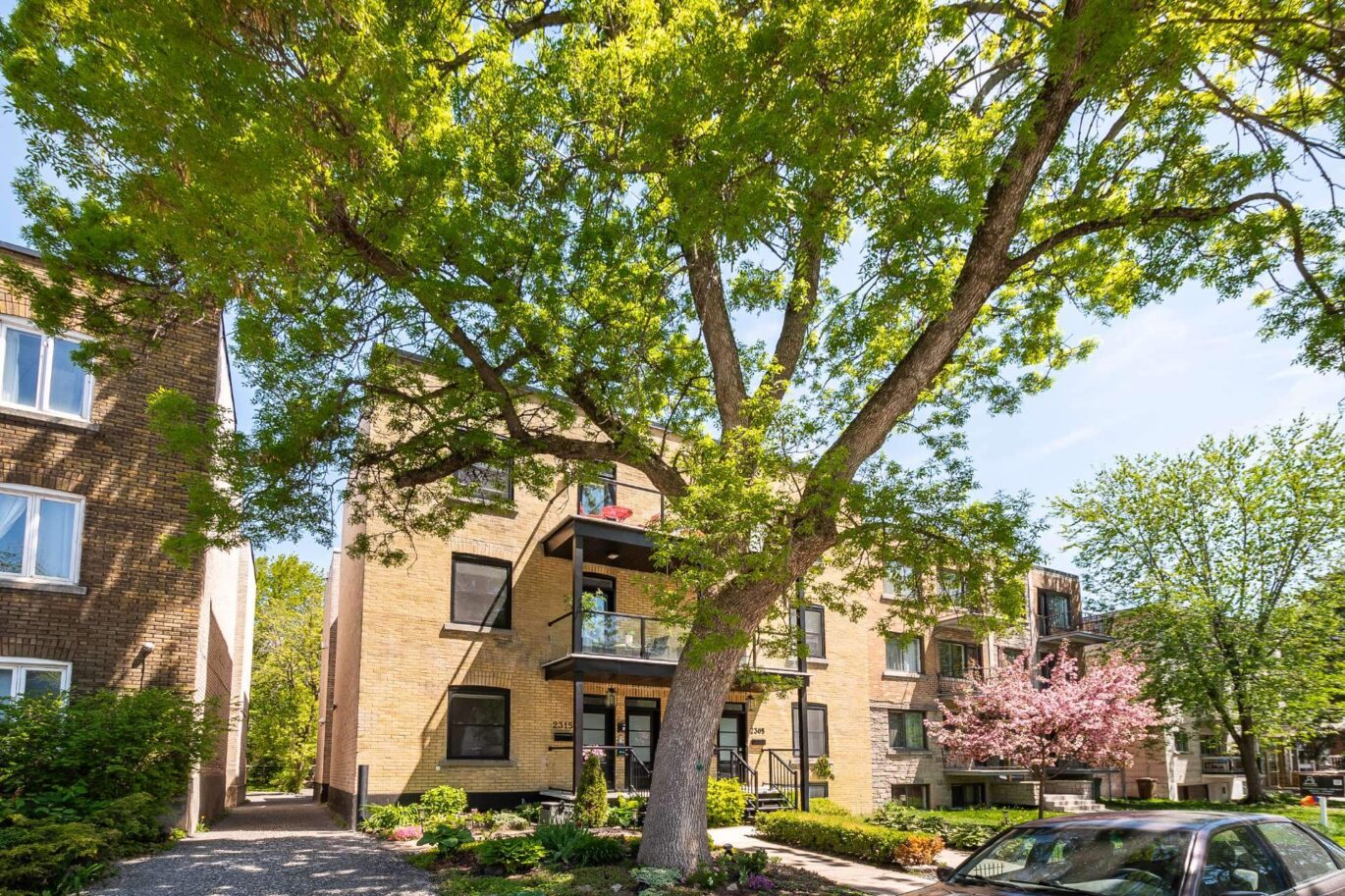 2315 Av. Madison Montréal (Côte-des-Neiges/Notre-Dame-de-Grâce) (Montréal)