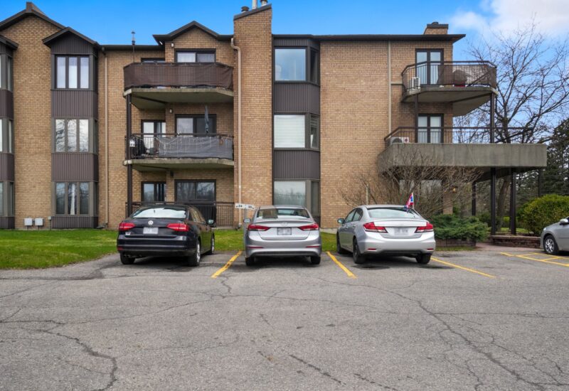 125 Rue Jean-De La Londe #207 Baie-d&rsquo;Urfé (Montréal)