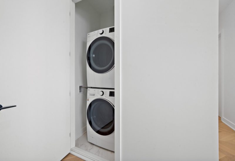 720 Rue St-Jacques #5502 Montréal (Ville-Marie) (Montréal)