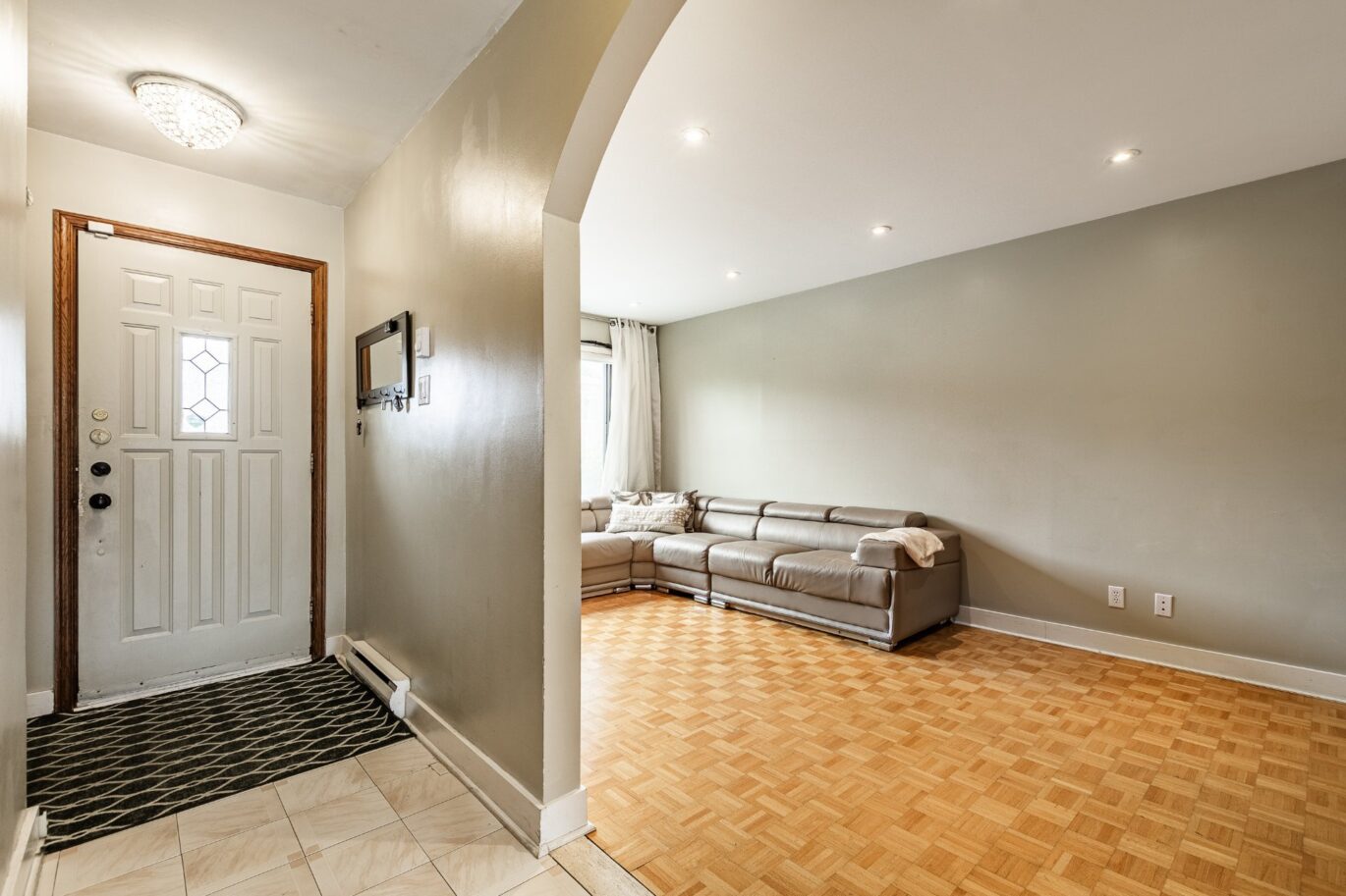 6417 Av. Coolbrook Montréal (Côte-des-Neiges/Notre-Dame-de-Grâce) (Montréal)
