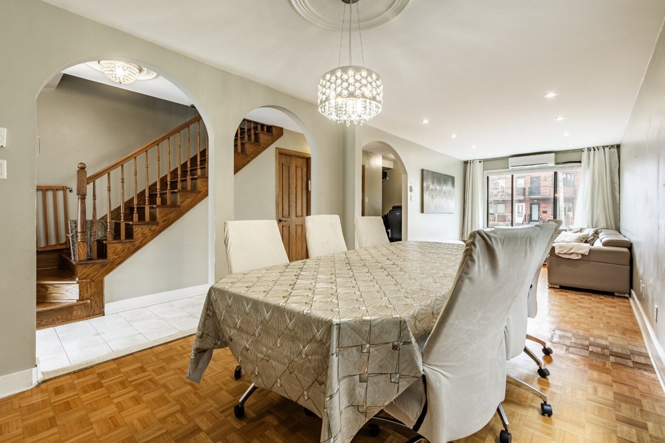 6417 Av. Coolbrook Montréal (Côte-des-Neiges/Notre-Dame-de-Grâce) (Montréal)