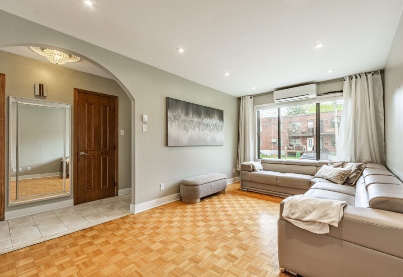 6417 Av. Coolbrook Montréal (Côte-des-Neiges/Notre-Dame-de-Grâce) (Montréal)