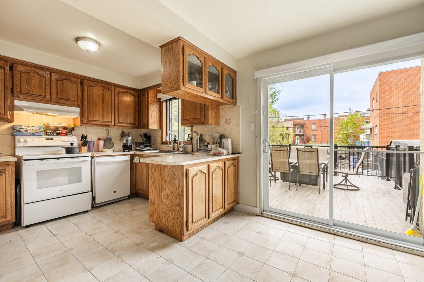6417 Av. Coolbrook Montréal (Côte-des-Neiges/Notre-Dame-de-Grâce) (Montréal)