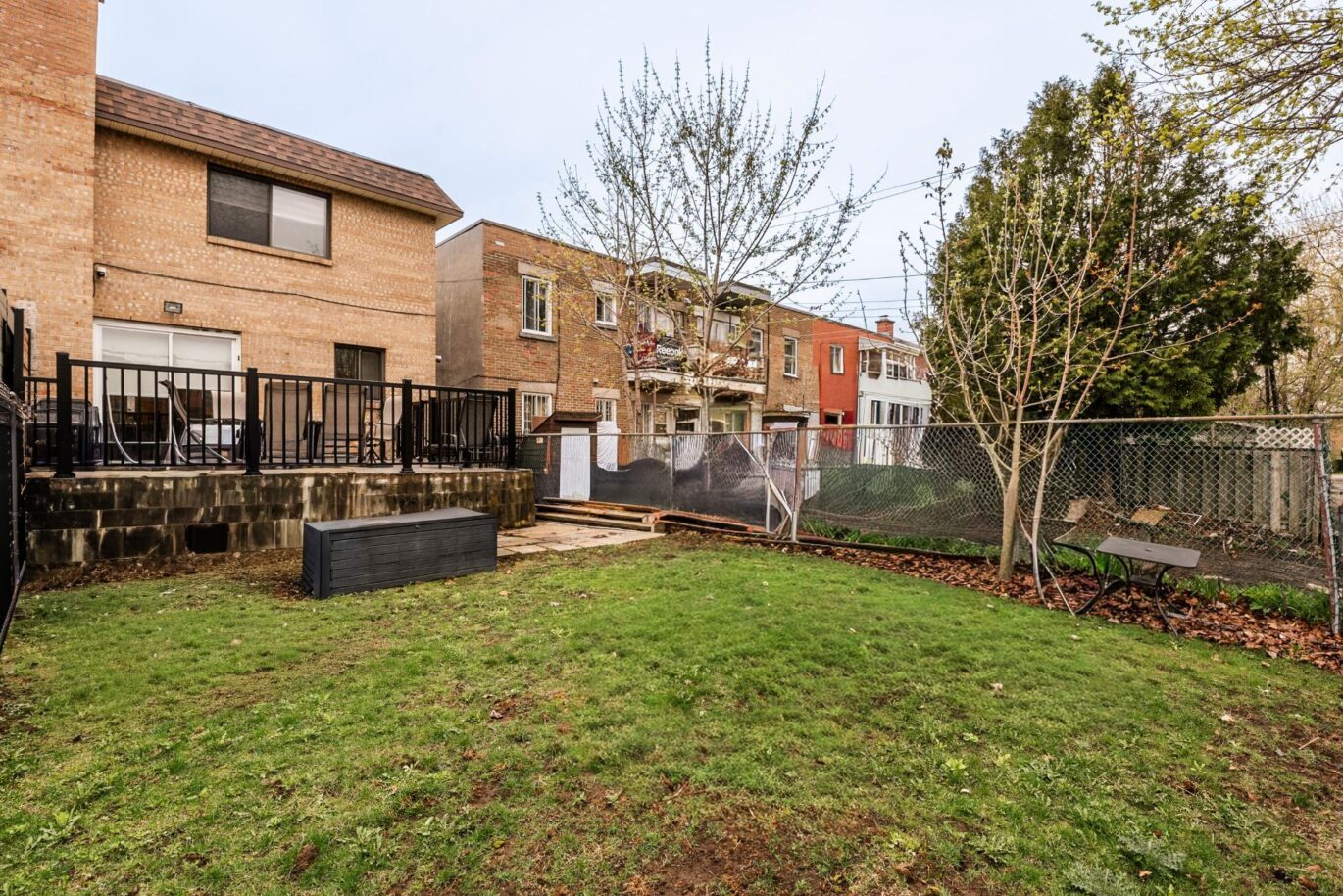 6417 Av. Coolbrook Montréal (Côte-des-Neiges/Notre-Dame-de-Grâce) (Montréal)