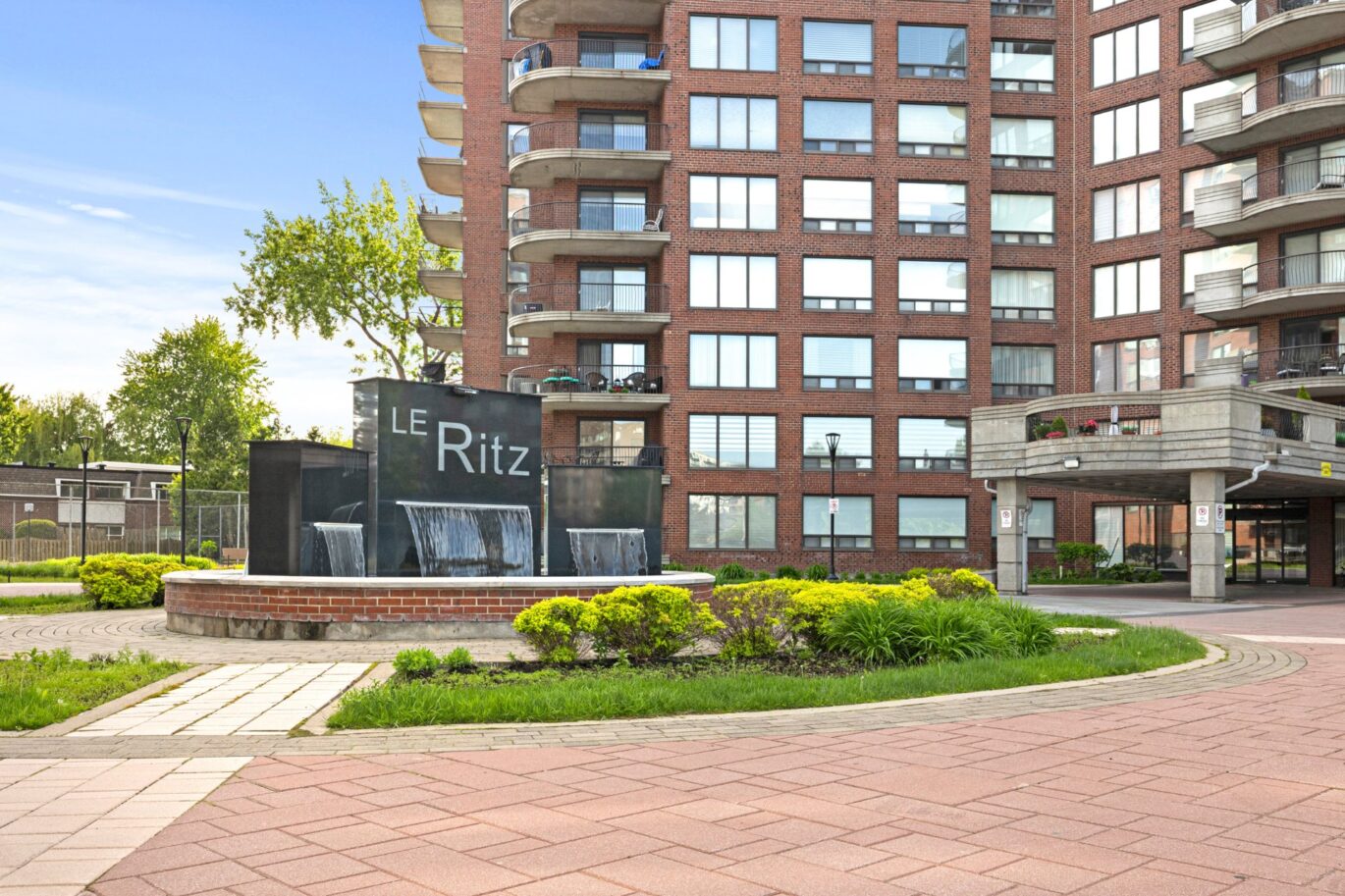 5950 Boul. Cavendish #108 Côte-Saint-Luc (Montréal)