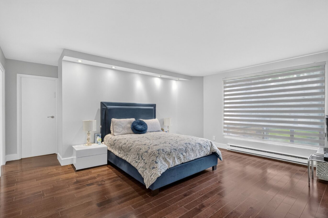 5950 Boul. Cavendish #108 Côte-Saint-Luc (Montréal)