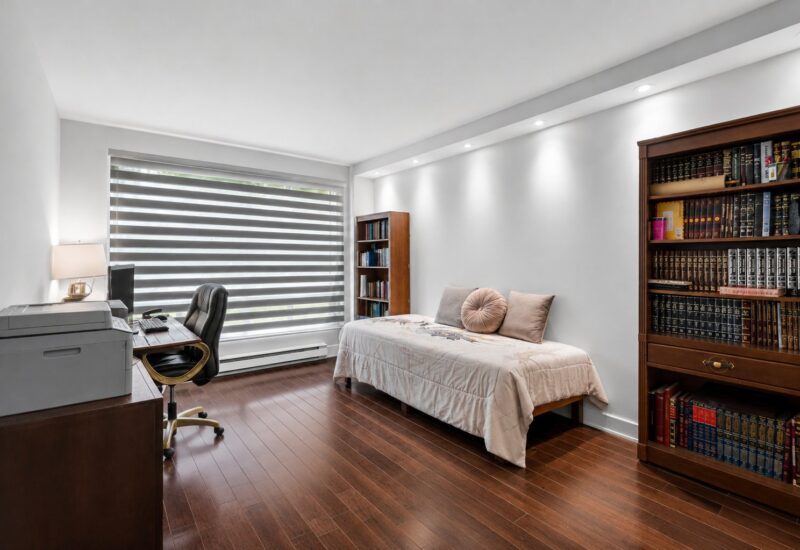 5950 Boul. Cavendish #108 Côte-Saint-Luc (Montréal)