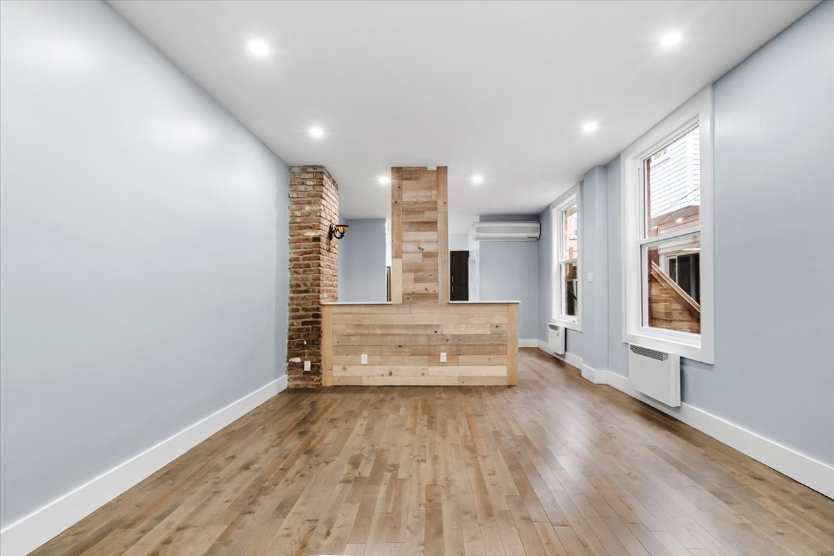 2231 Av. Old Orchard Montréal (Côte-des-Neiges/Notre-Dame-de-Grâce) (Montréal)