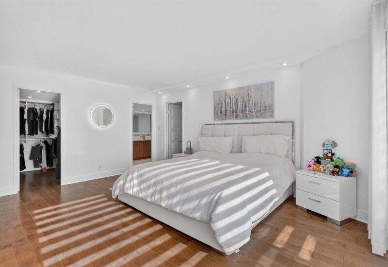 5900 Boul. Cavendish #107 Côte-Saint-Luc (Montréal)
