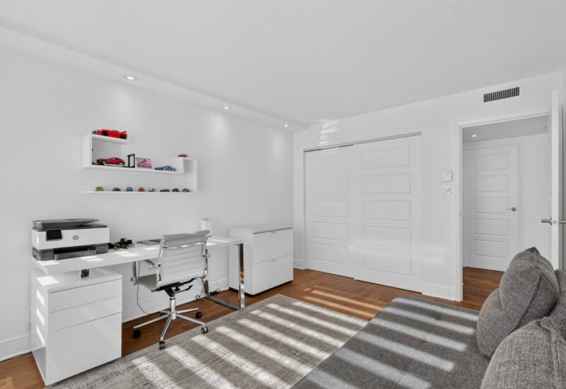 5900 Boul. Cavendish #107 Côte-Saint-Luc (Montréal)