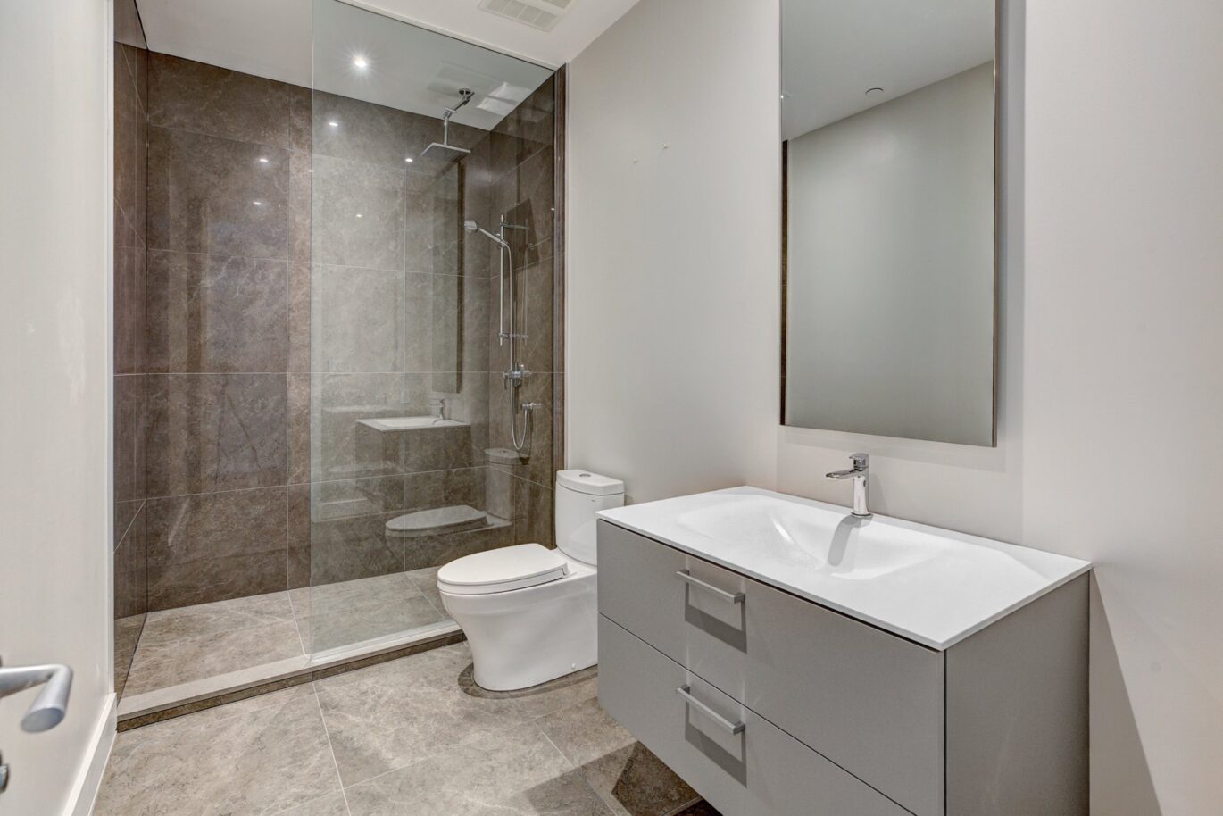 1300 Rue les Érables #406 Laval (Laval-sur-le-Lac) (Laval)