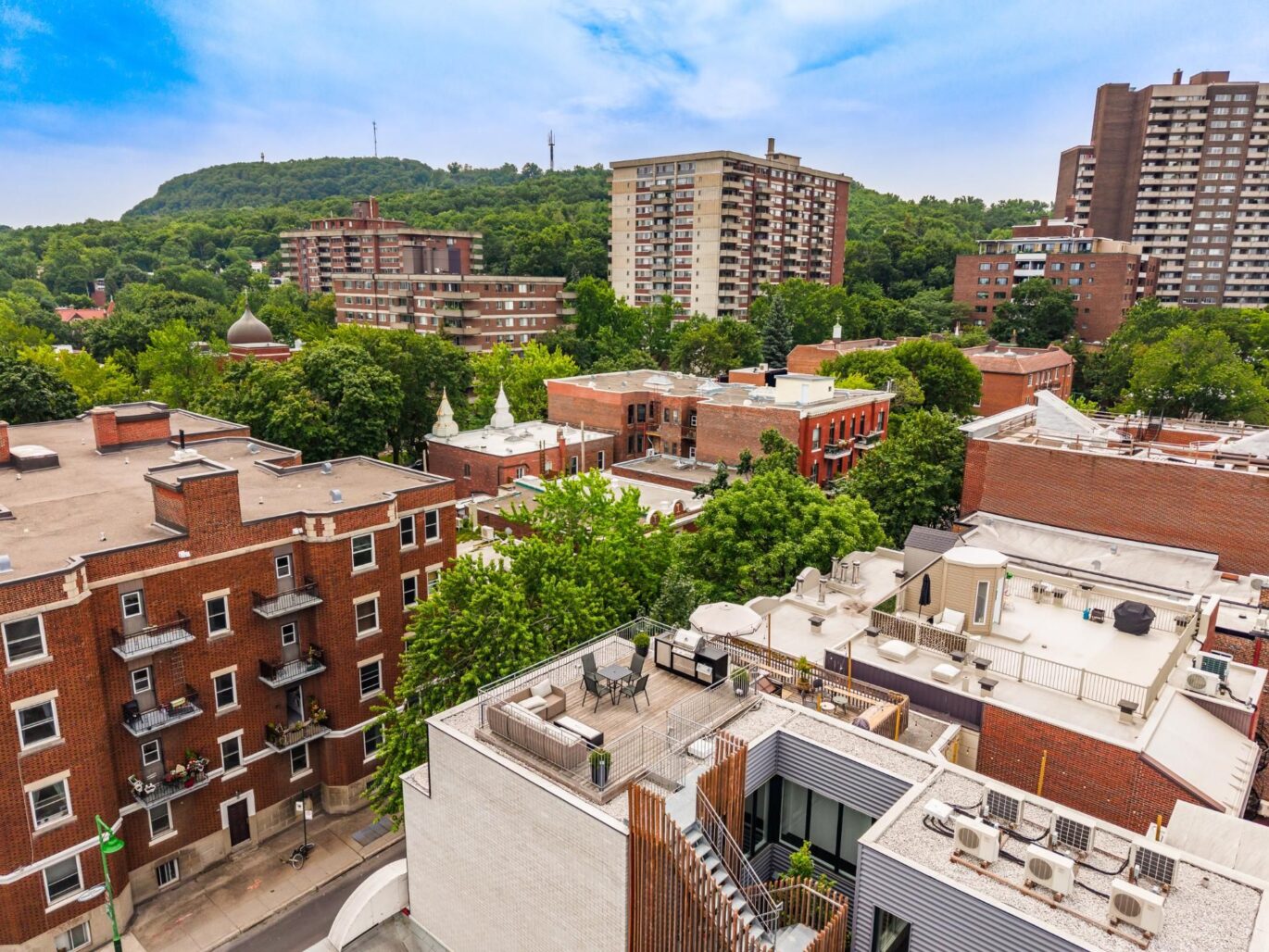 407 – 413 Av. Édouard-Charles Montréal (Outremont) (Montréal)