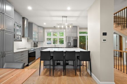5275 Av. Beaconsfield Montréal (Côte-des-Neiges/Notre-Dame-de-Grâce) (Montréal)