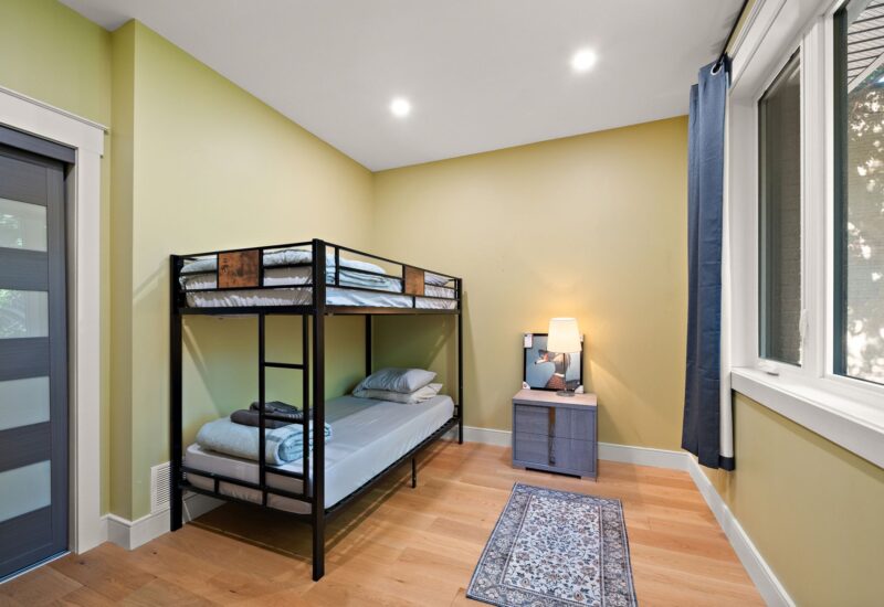 5275 Av. Beaconsfield Montréal (Côte-des-Neiges/Notre-Dame-de-Grâce) (Montréal)