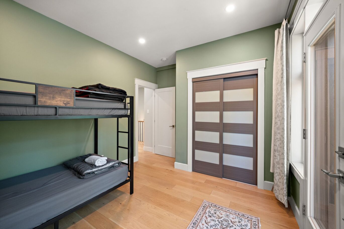 5275 Av. Beaconsfield Montréal (Côte-des-Neiges/Notre-Dame-de-Grâce) (Montréal)