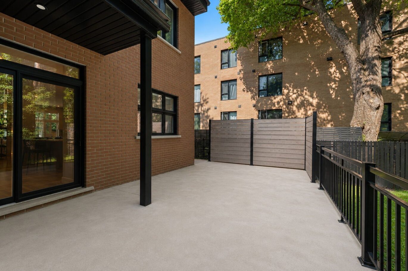 5275 Av. Beaconsfield Montréal (Côte-des-Neiges/Notre-Dame-de-Grâce) (Montréal)