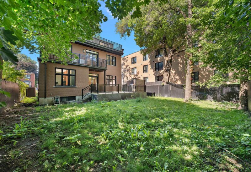 5275 Av. Beaconsfield Montréal (Côte-des-Neiges/Notre-Dame-de-Grâce) (Montréal)