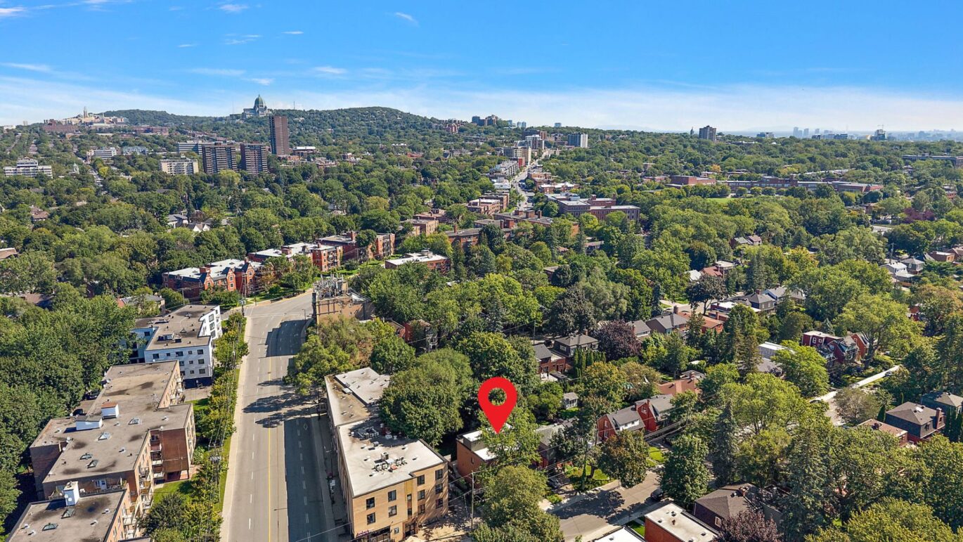 5275 Av. Beaconsfield Montréal (Côte-des-Neiges/Notre-Dame-de-Grâce) (Montréal)