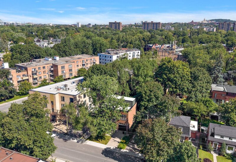 5275 Av. Beaconsfield Montréal (Côte-des-Neiges/Notre-Dame-de-Grâce) (Montréal)