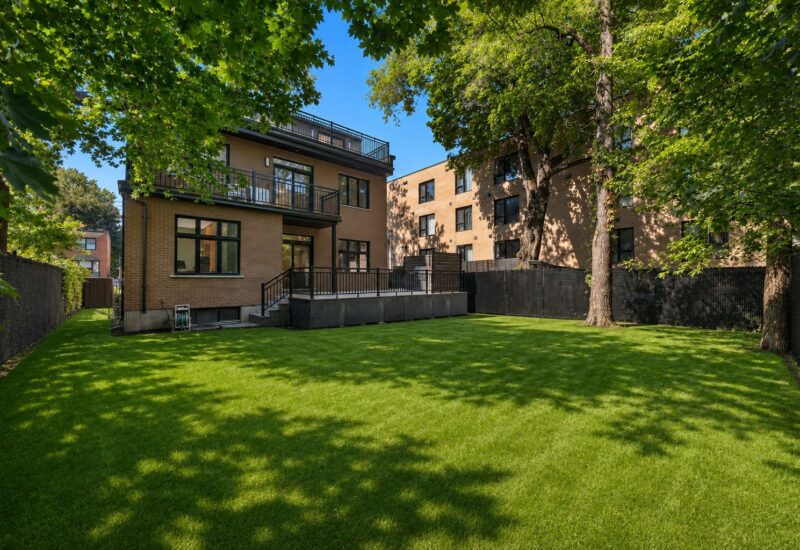 5275 Av. Beaconsfield Montréal (Côte-des-Neiges/Notre-Dame-de-Grâce) (Montréal)