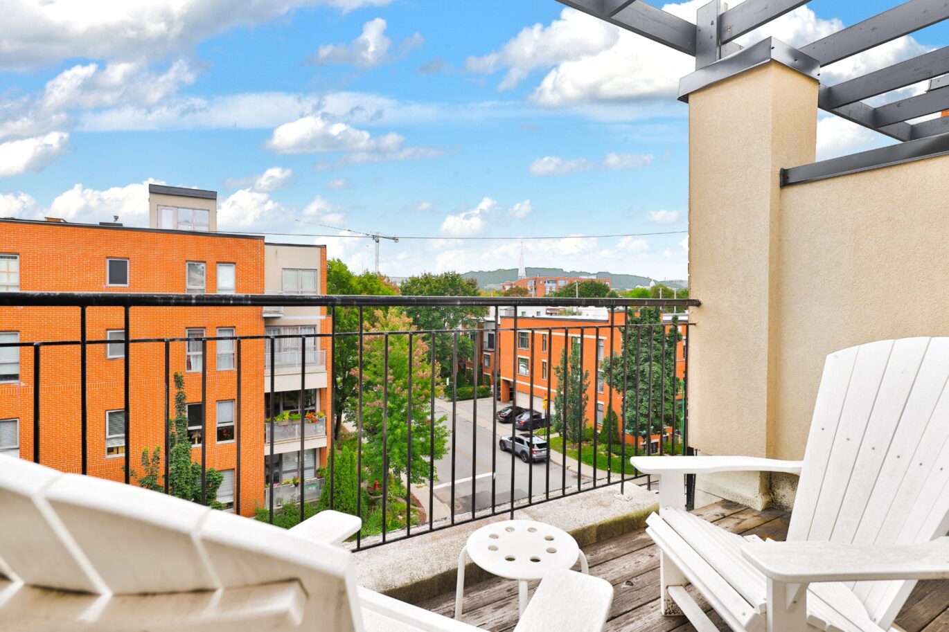 1185 Av. Ducharme #301 Montréal (Outremont) (Montréal)