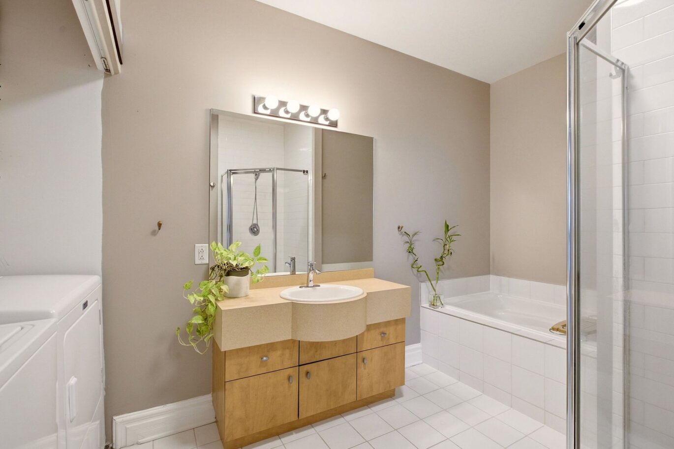 1321 Rue St-Grégoire #301 Montréal (Le Plateau-Mont-Royal) (Montréal)