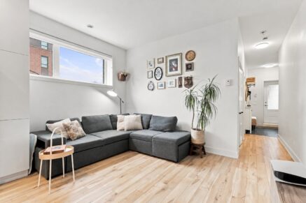 3960 Rue Bernard-Hubert Longueuil (Saint-Hubert) (Montérégie)