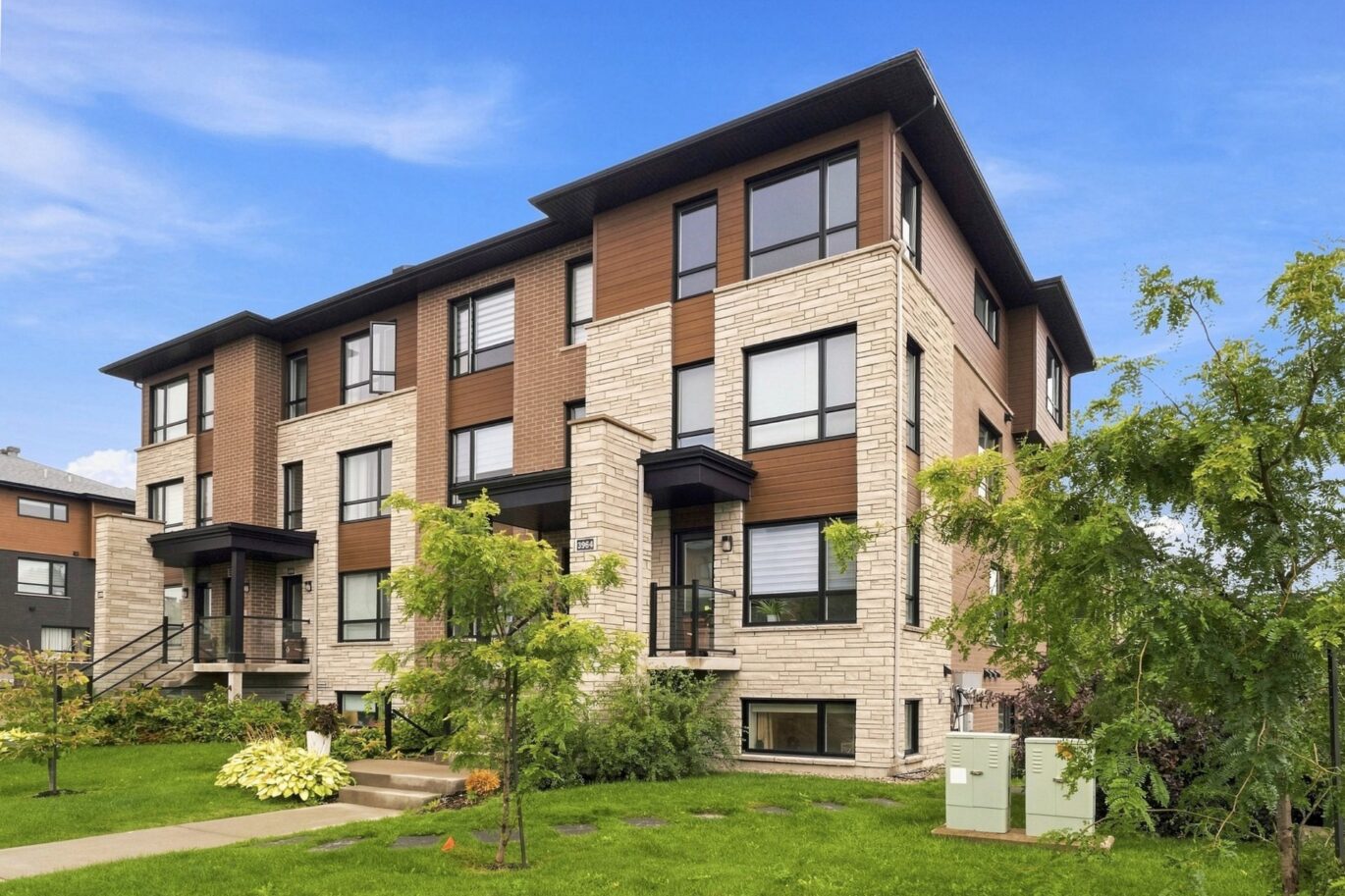 3960 Rue Bernard-Hubert Longueuil (Saint-Hubert) (Montérégie)