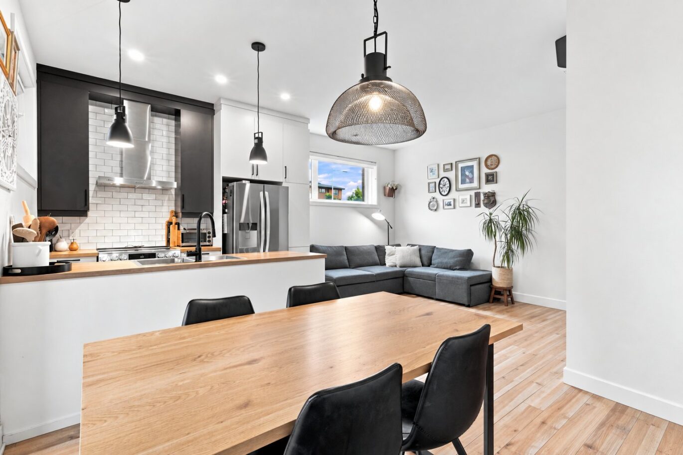 3960 Rue Bernard-Hubert Longueuil (Saint-Hubert) (Montérégie)