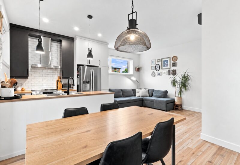 3960 Rue Bernard-Hubert Longueuil (Saint-Hubert) (Montérégie)