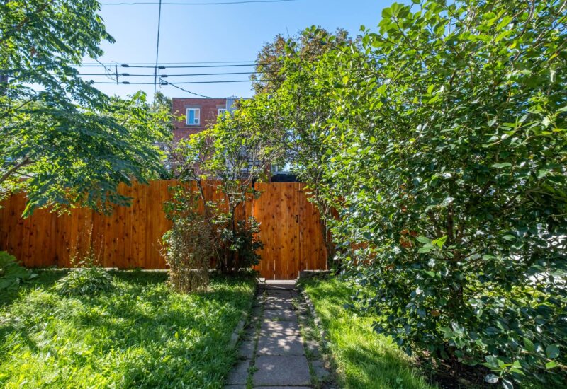 7940 – 7942 Rue Durocher Montréal (Villeray/Saint-Michel/Parc-Extension) (Montréal)