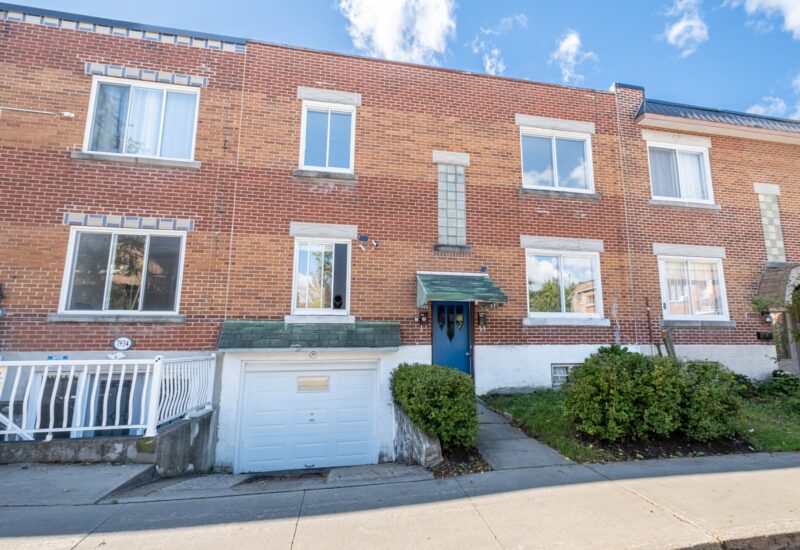 7940 – 7942 Rue Durocher Montréal (Villeray/Saint-Michel/Parc-Extension) (Montréal)