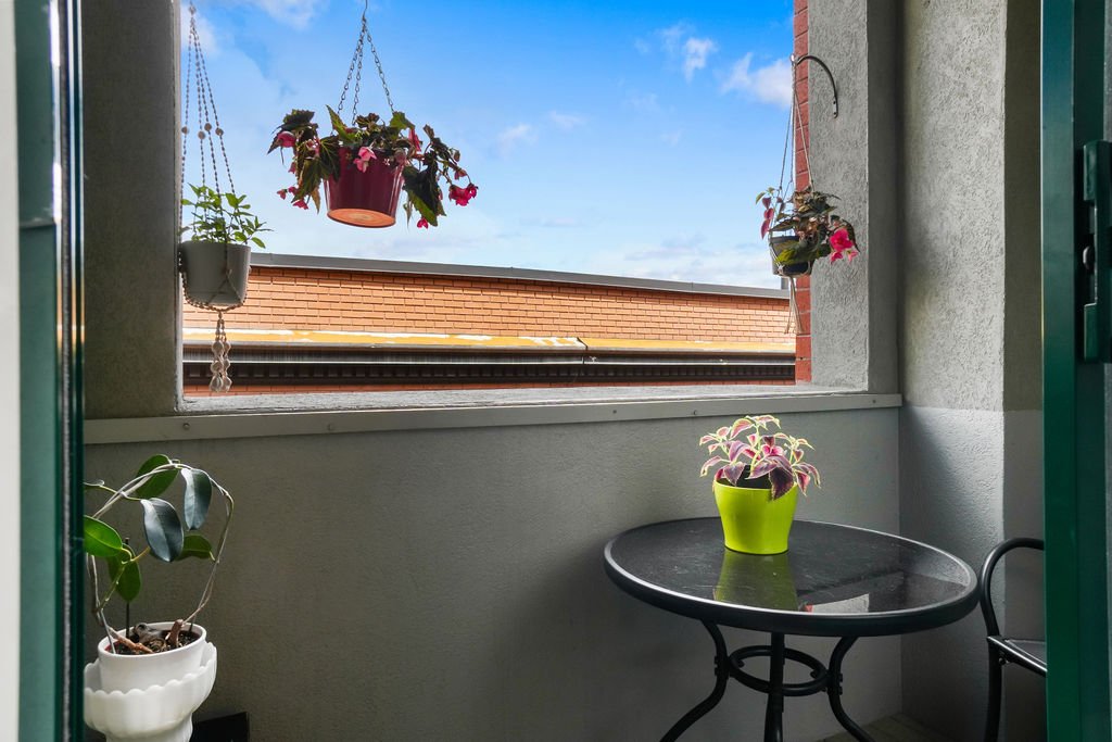 5099 Rue Jeanne-Mance #302 Montréal (Le Plateau-Mont-Royal) (Montréal)