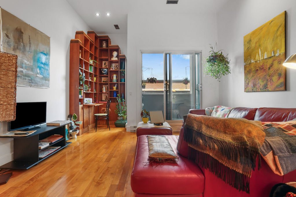 5099 Rue Jeanne-Mance #302 Montréal (Le Plateau-Mont-Royal) (Montréal)
