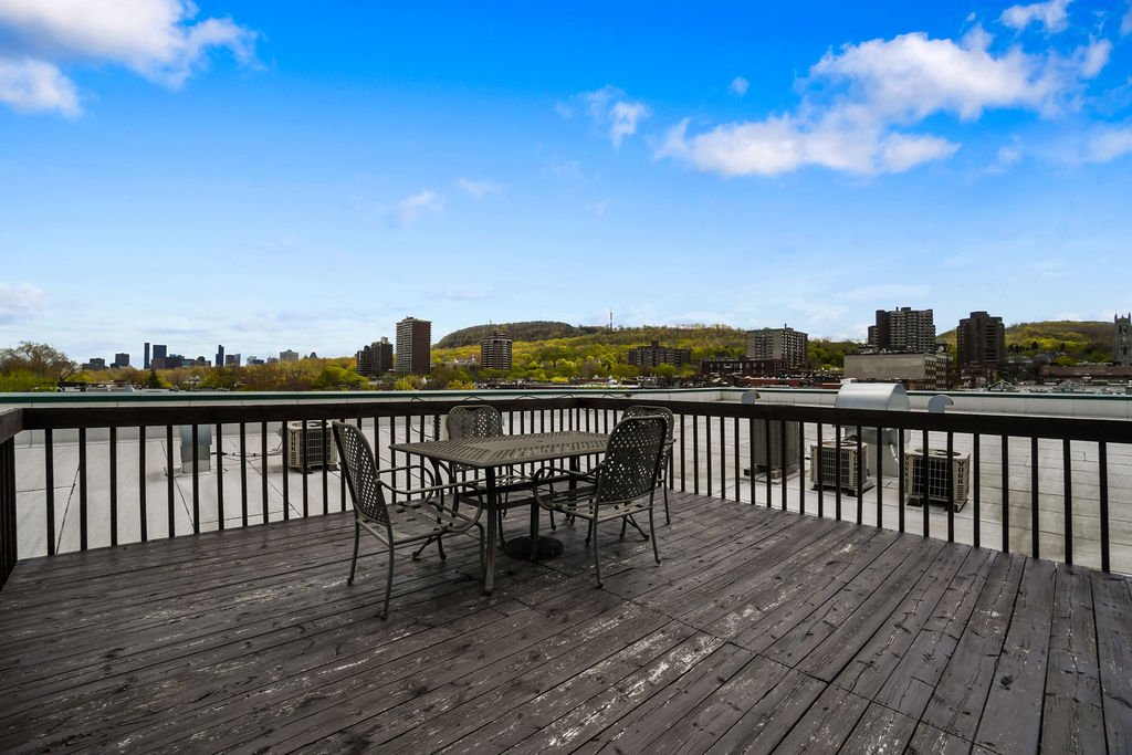 5099 Rue Jeanne-Mance #302 Montréal (Le Plateau-Mont-Royal) (Montréal)