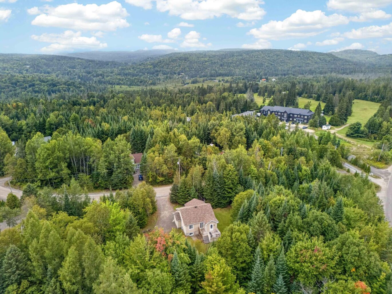 3 – 3 Rue des Golfeurs Sainte-Marguerite-du-Lac-Masson (Laurentides)