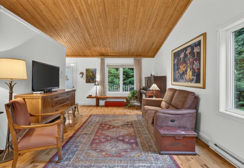 3 – 3 Rue des Golfeurs Sainte-Marguerite-du-Lac-Masson (Laurentides)