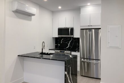 4900 Ch. de la Côte-des-Neiges #8 Montréal (Côte-des-Neiges/Notre-Dame-de-Grâce) (Montréal)