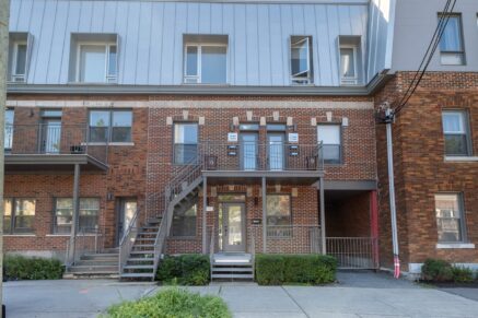 7448 Av. De Chateaubriand #B Montréal (Villeray/Saint-Michel/Parc-Extension) (Montréal)