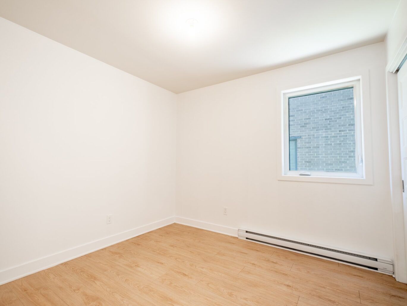 9997 Boul. St-Laurent #3 Montréal (Ahuntsic-Cartierville) (Montréal)
