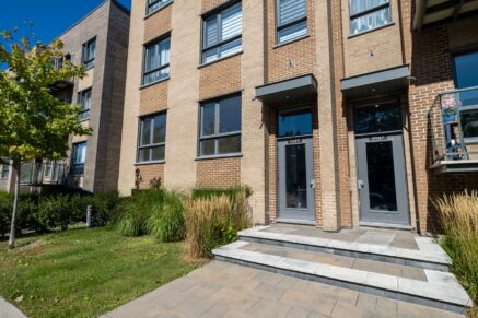9997 Boul. St-Laurent #3 Montréal (Ahuntsic-Cartierville) (Montréal)
