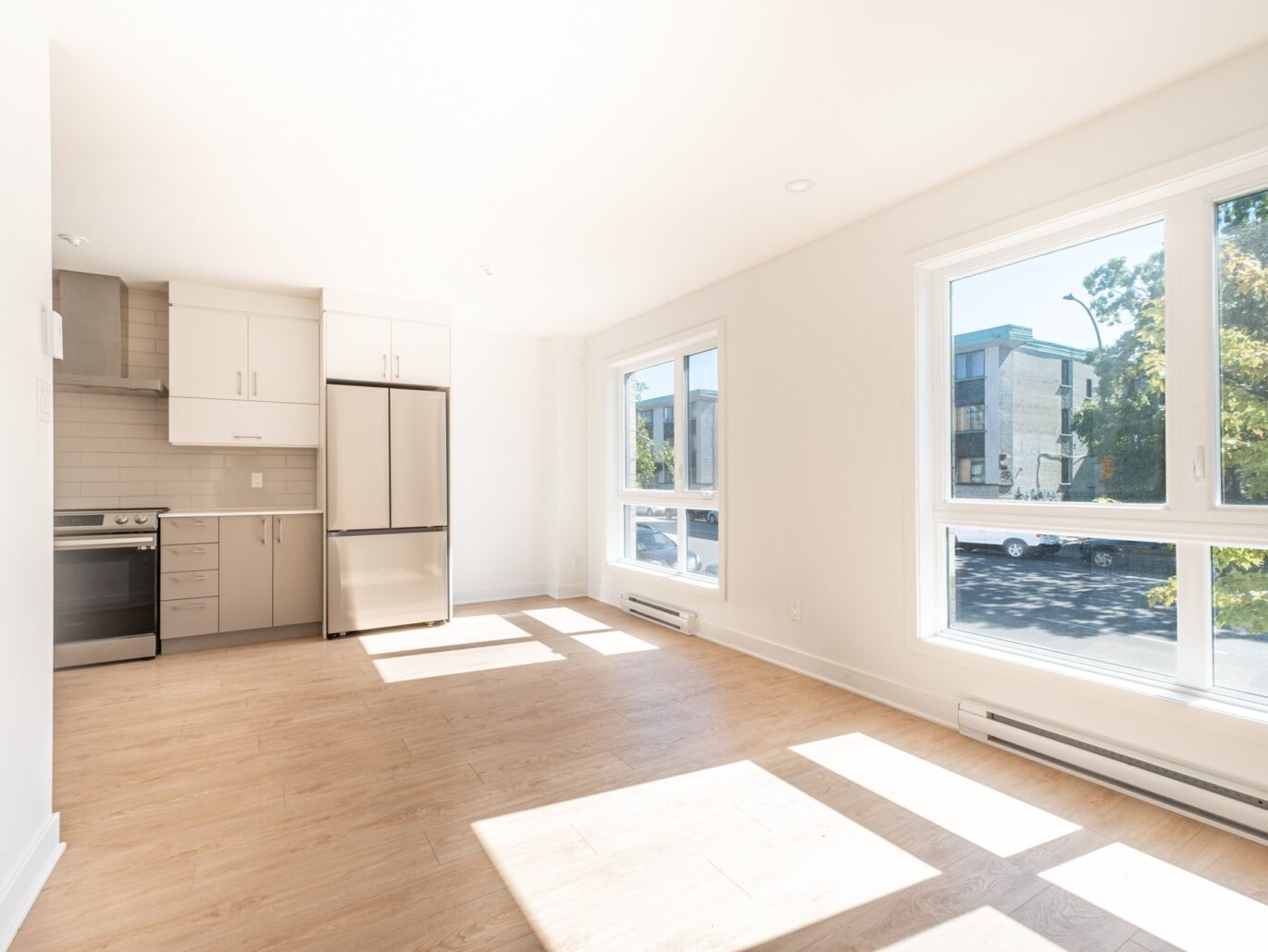9997 Boul. St-Laurent #3 Montréal (Ahuntsic-Cartierville) (Montréal)