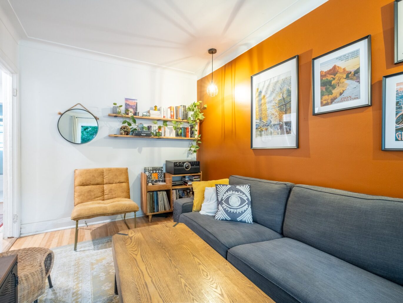 7841 – 7843 Rue D’Iberville Montréal (Villeray/Saint-Michel/Parc-Extension) (Montréal)