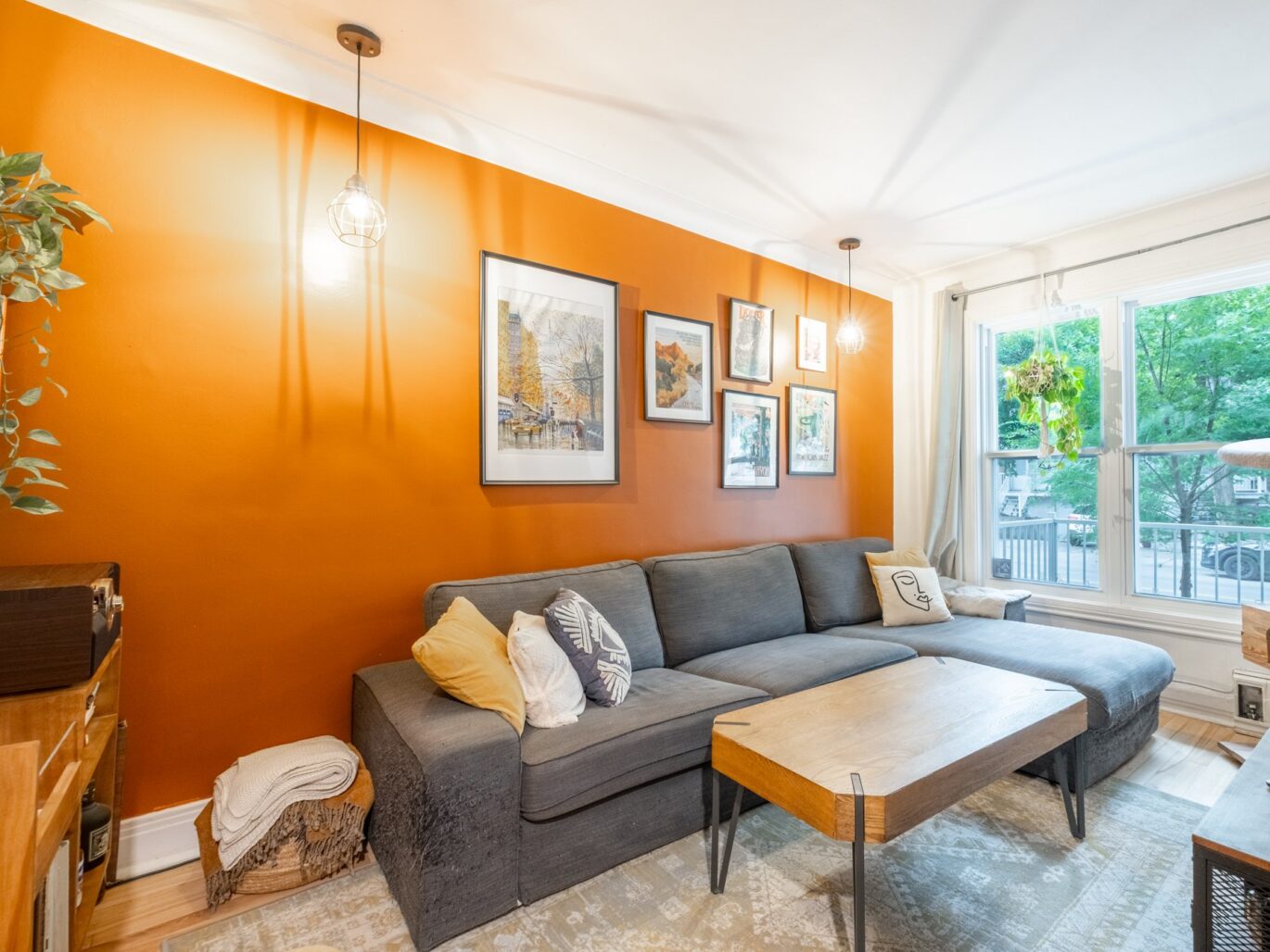 7841 – 7843 Rue D’Iberville Montréal (Villeray/Saint-Michel/Parc-Extension) (Montréal)