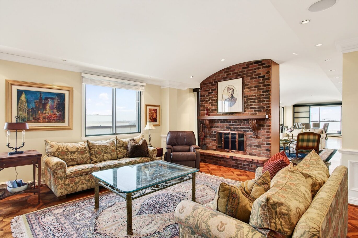6800 Av. MacDonald #PH 5 Côte-Saint-Luc (Montréal)
