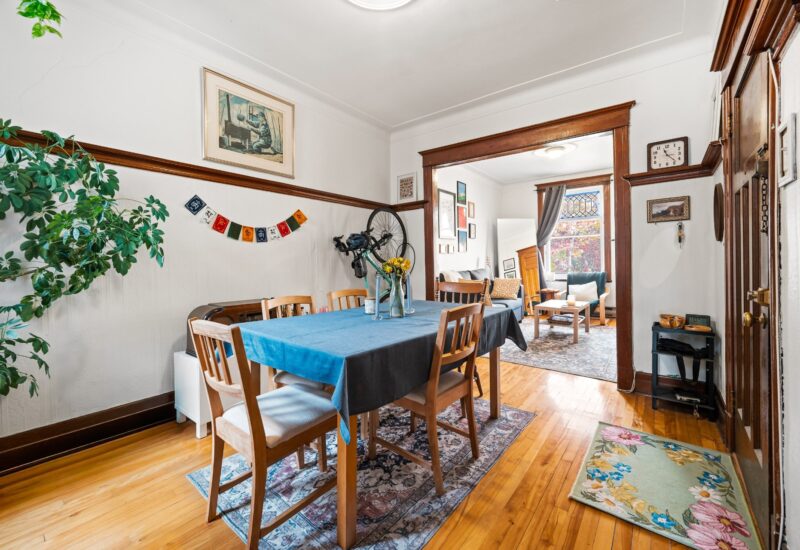 4098 – 4100 Rue St-Hubert Montréal (Le Plateau-Mont-Royal) (Montréal)