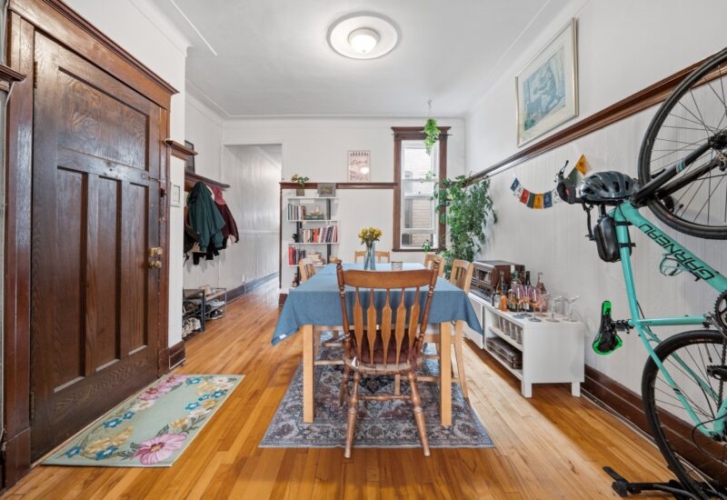 4098 – 4100 Rue St-Hubert Montréal (Le Plateau-Mont-Royal) (Montréal)