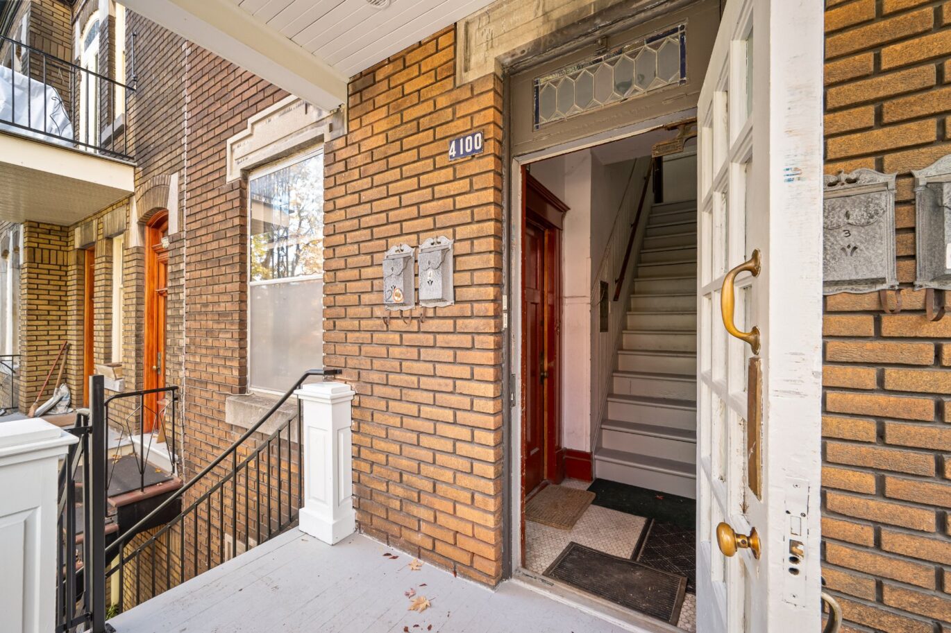 4098 – 4100 Rue St-Hubert Montréal (Le Plateau-Mont-Royal) (Montréal)