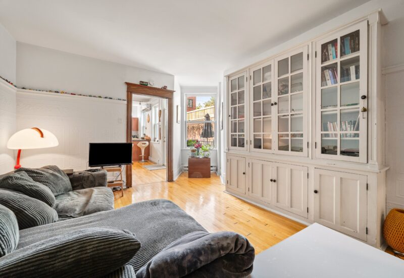 4098 – 4100 Rue St-Hubert Montréal (Le Plateau-Mont-Royal) (Montréal)
